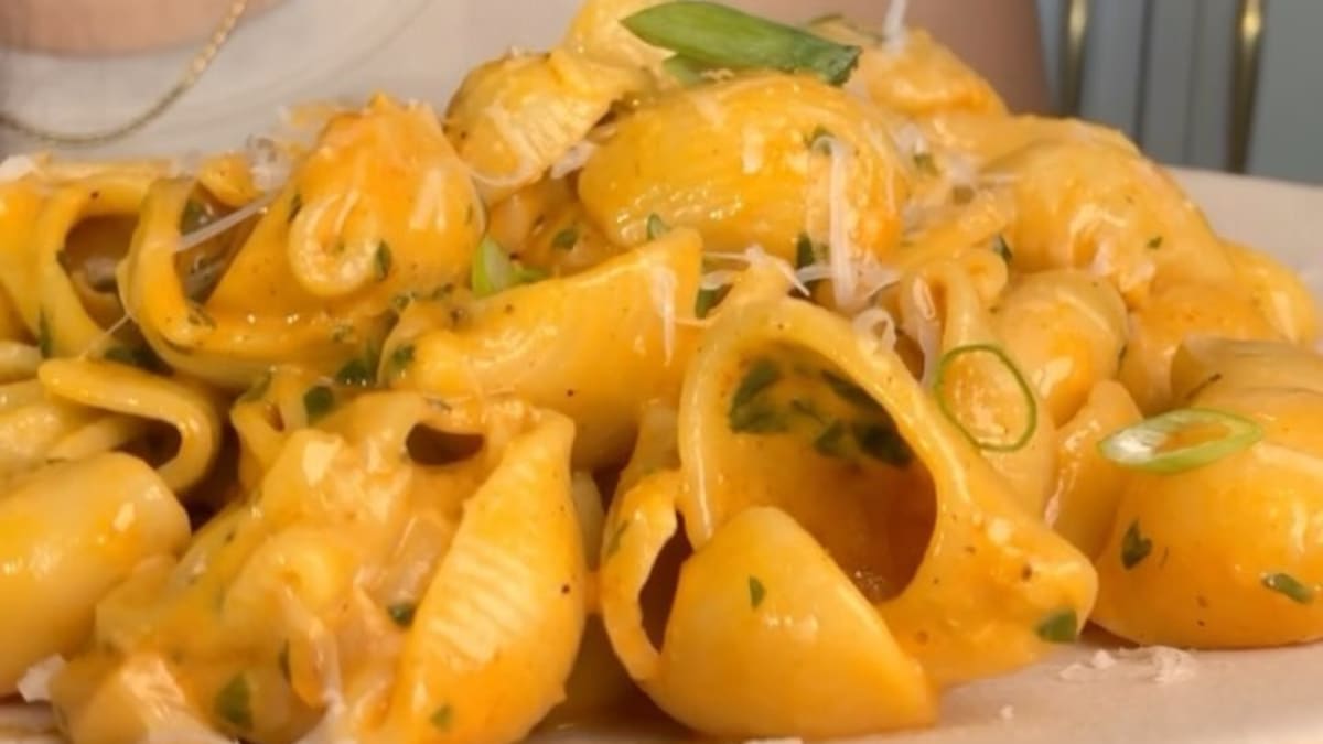 Creamy Gochujang Pasta with an Indian Twist