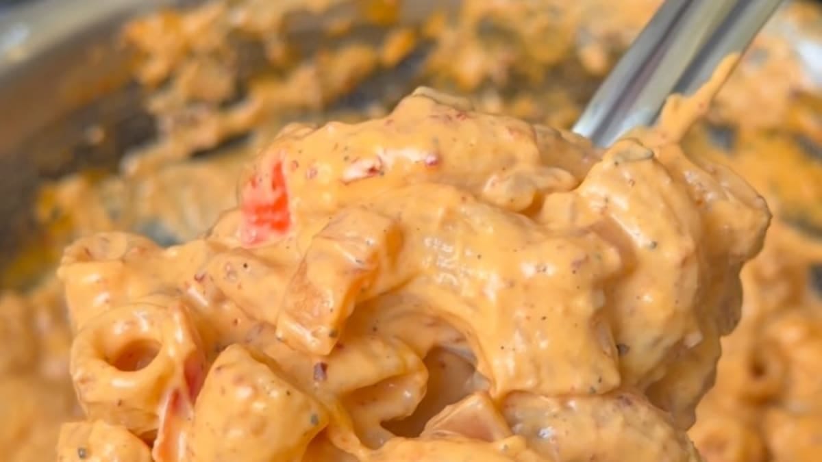 Creamy Paneer Macaroni with Orange Sauce