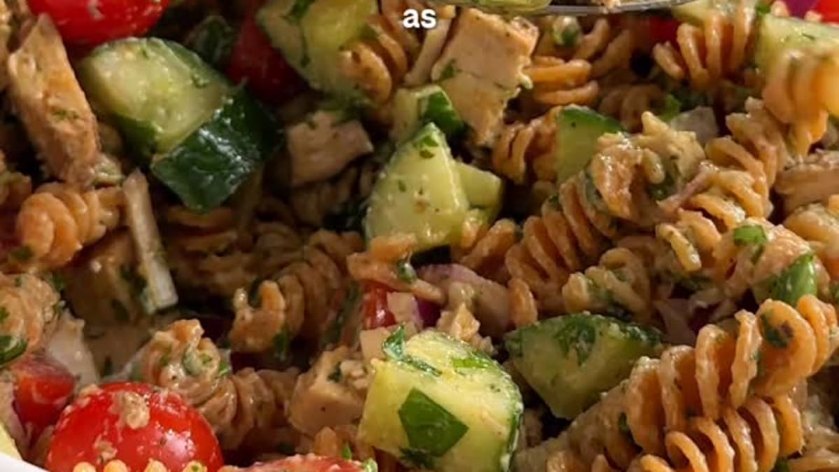 Pesto Pasta Chicken Salad