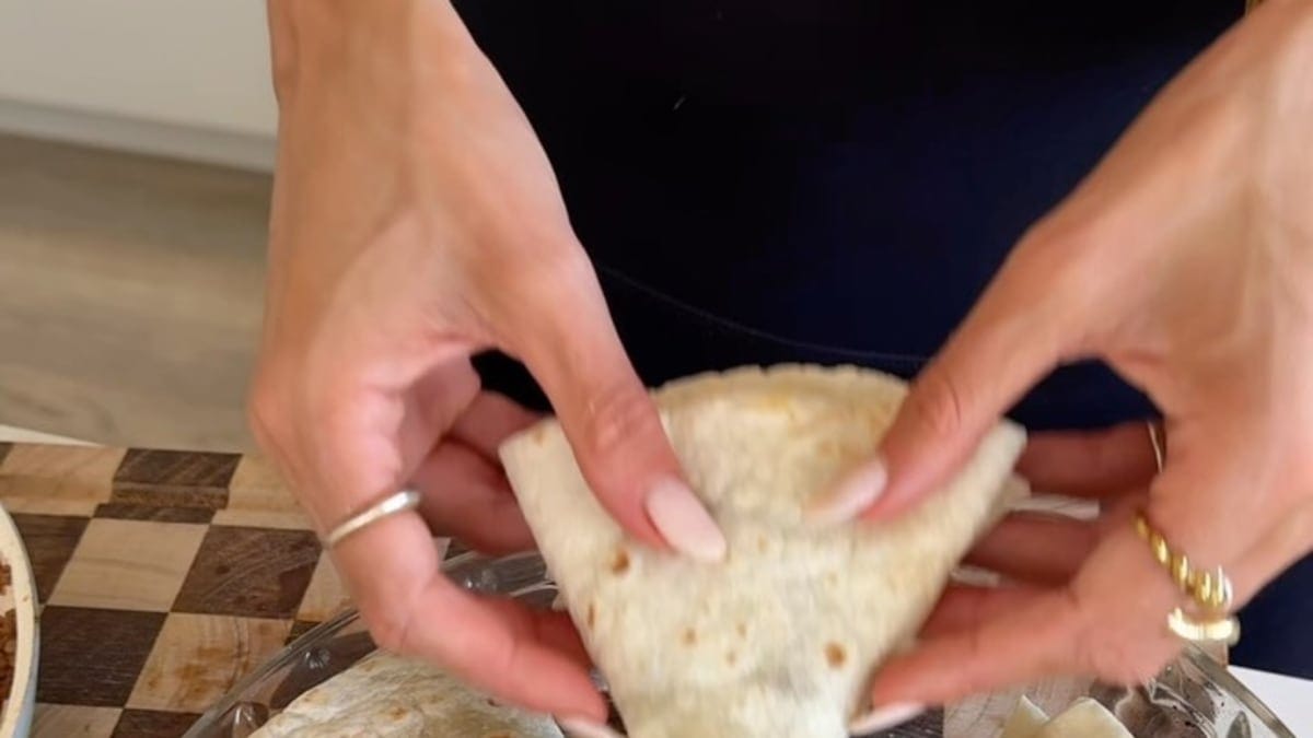 Korean-Style Beef Pockets