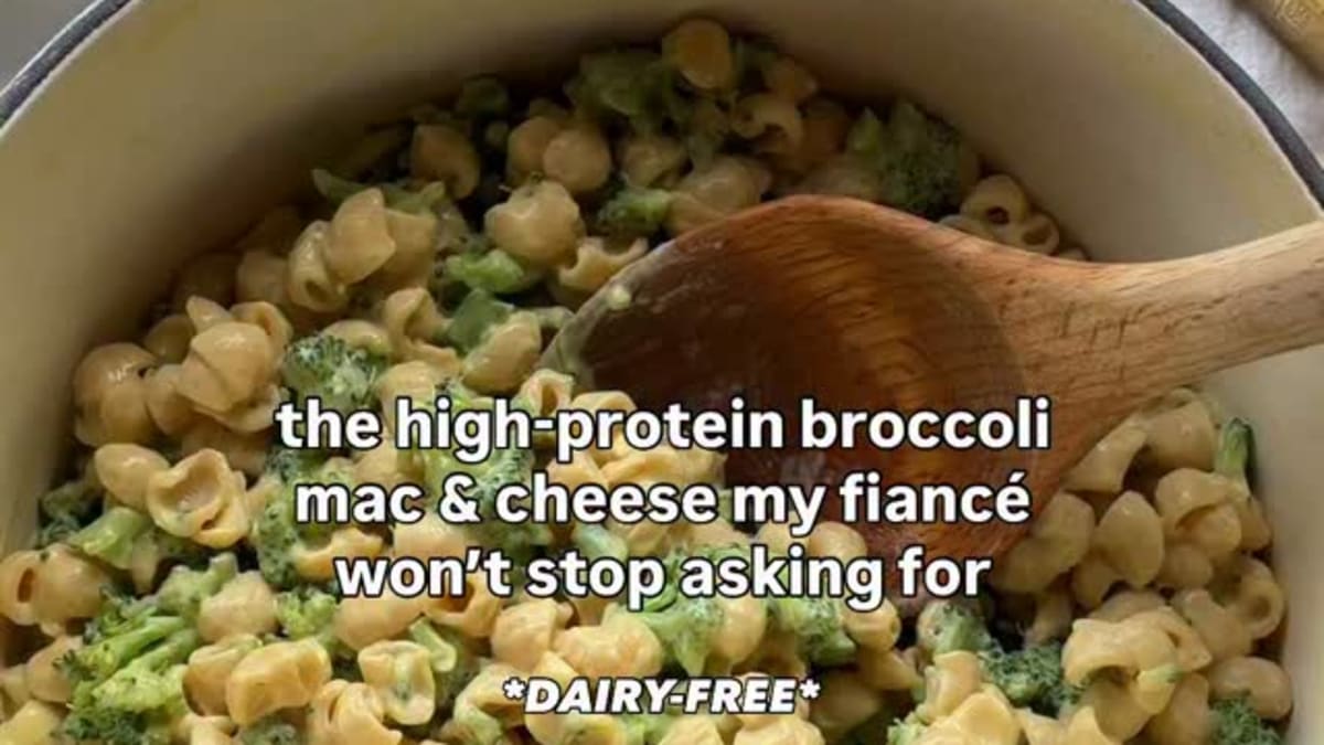 High Protein Dairy-Free Broccoli Cheddar Mac & Cheese