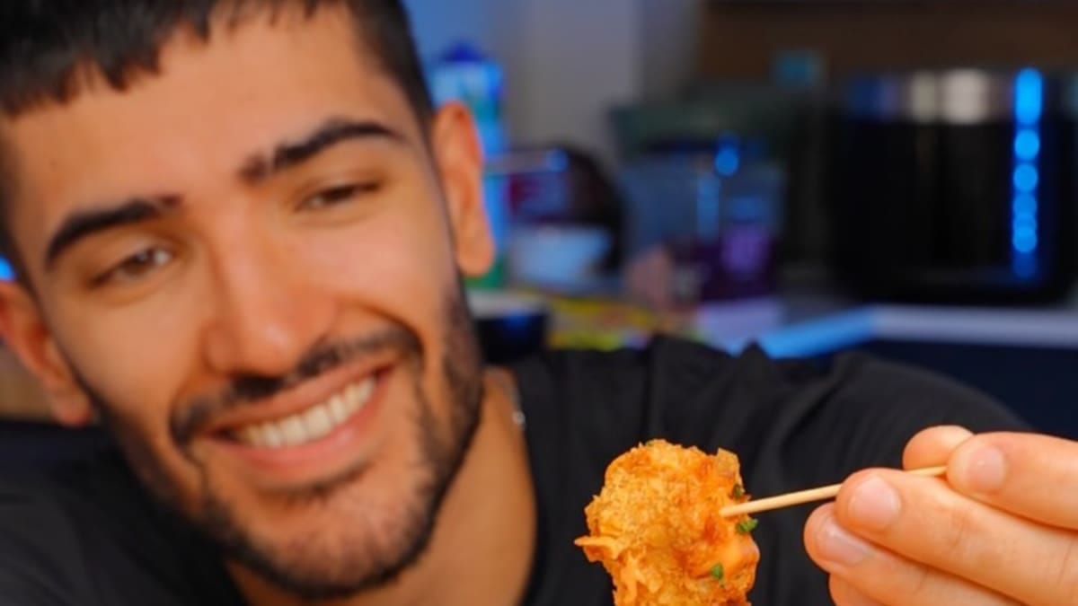 High Protein Bang Bang Chicken Bowls