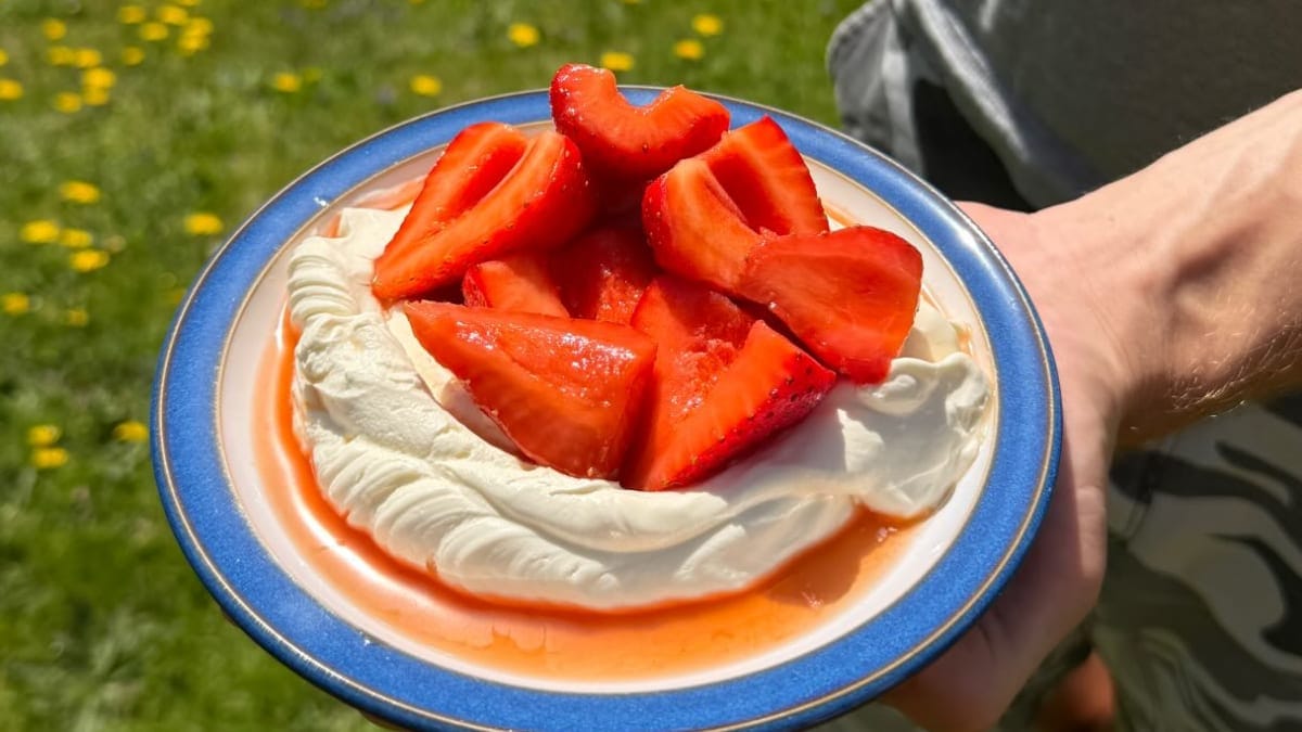 Pimm's Macerated Strawberries with Whipped Cream and Meringue