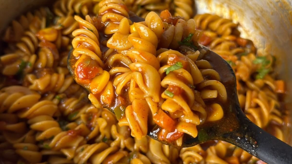 Quick Masala Pasta in Pressure Cooker