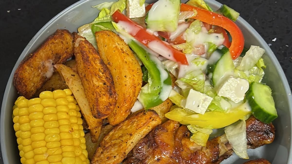 Quick Dinner At Home: Potato Wedges, Sweetcorn, Green Salad & Grilled Chicken