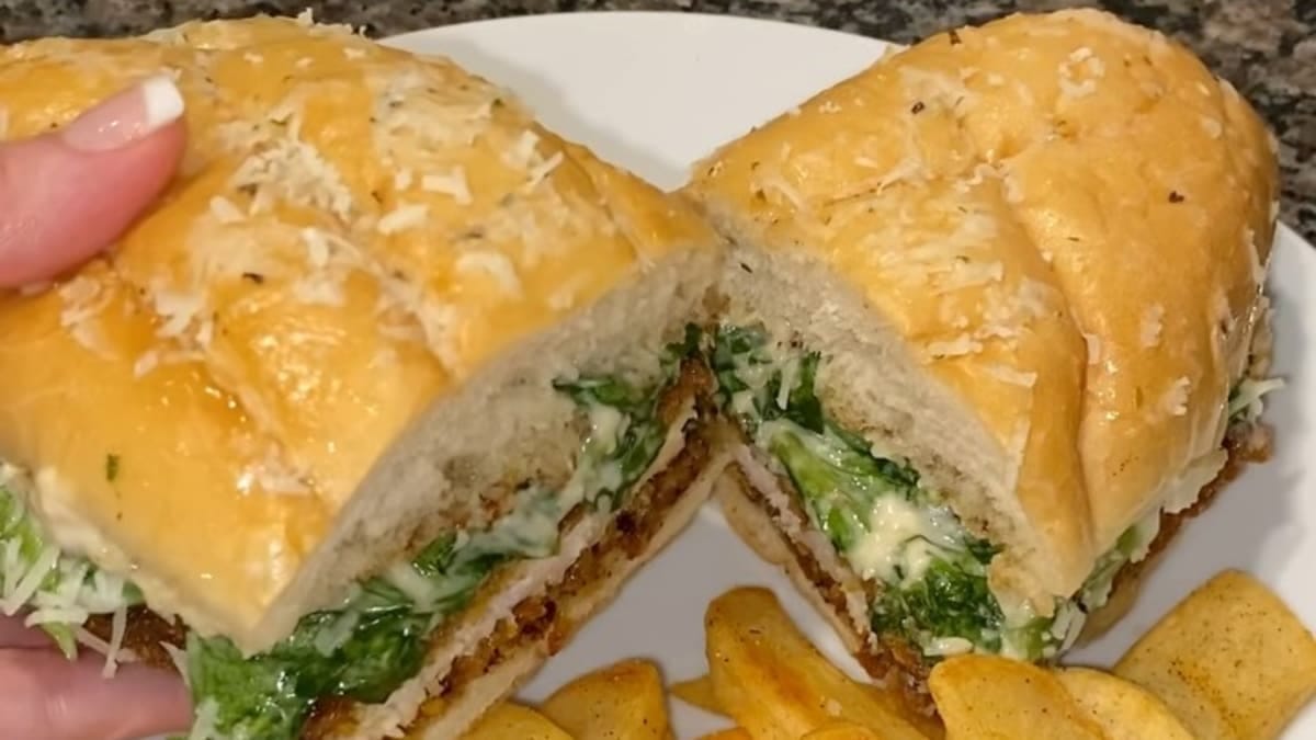 Crispy Chicken Caesar Salad Sandwich