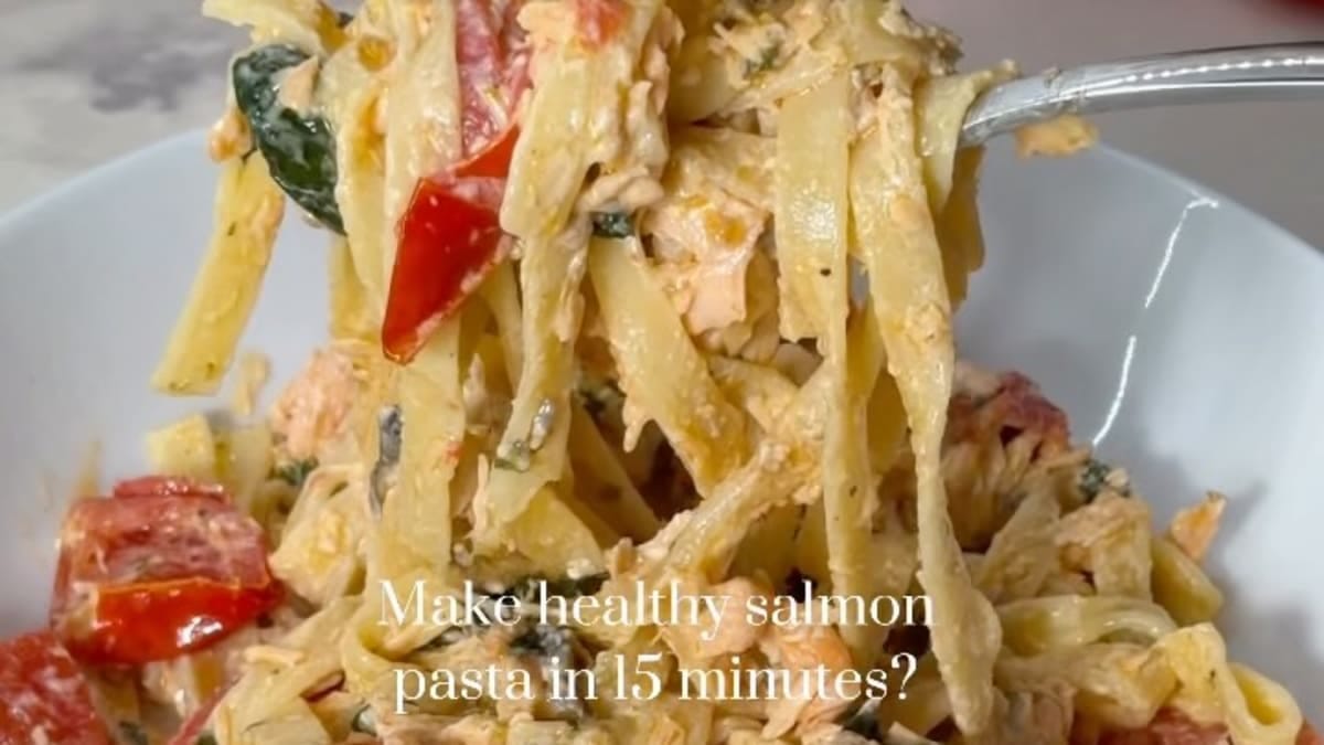 Easy Salmon Pasta