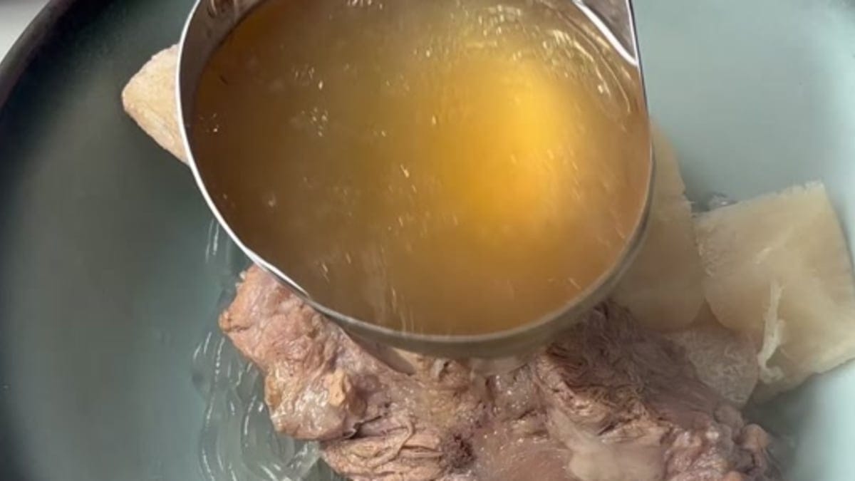 Short Rib Soup (Galbi Tang) Recipe