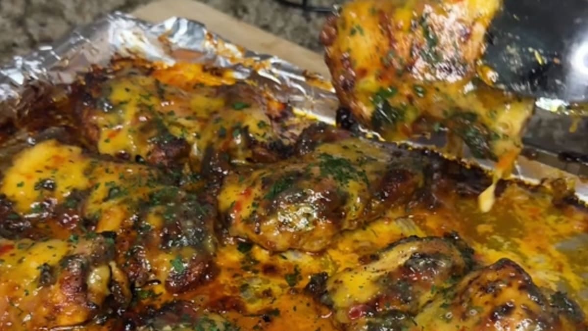 Bang Bang Chicken Thighs – 60-Minute Recipe