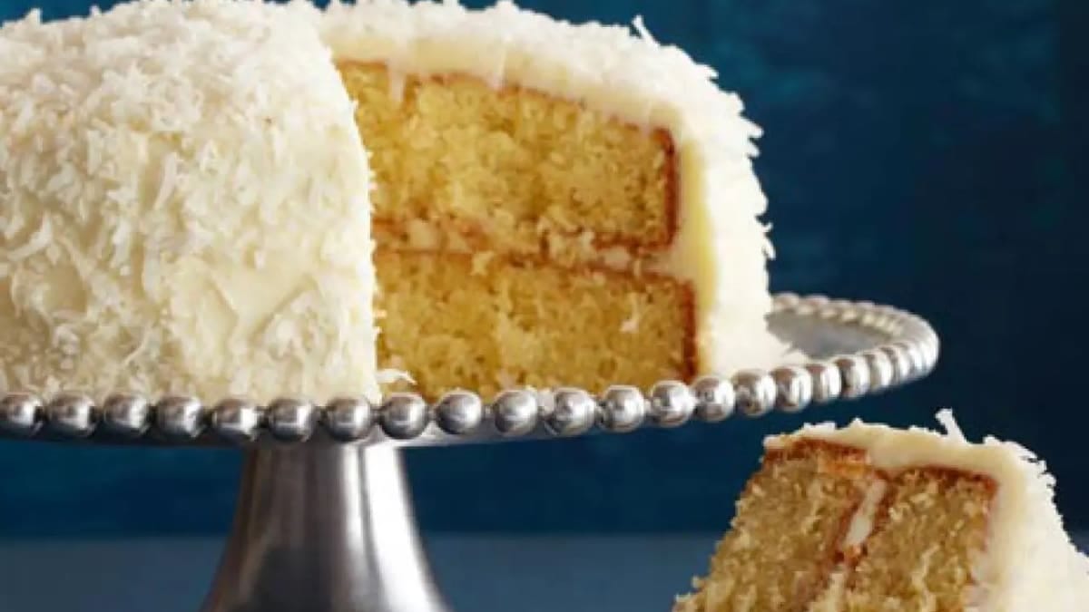 Coconut Cake – 85-Minute Recipe