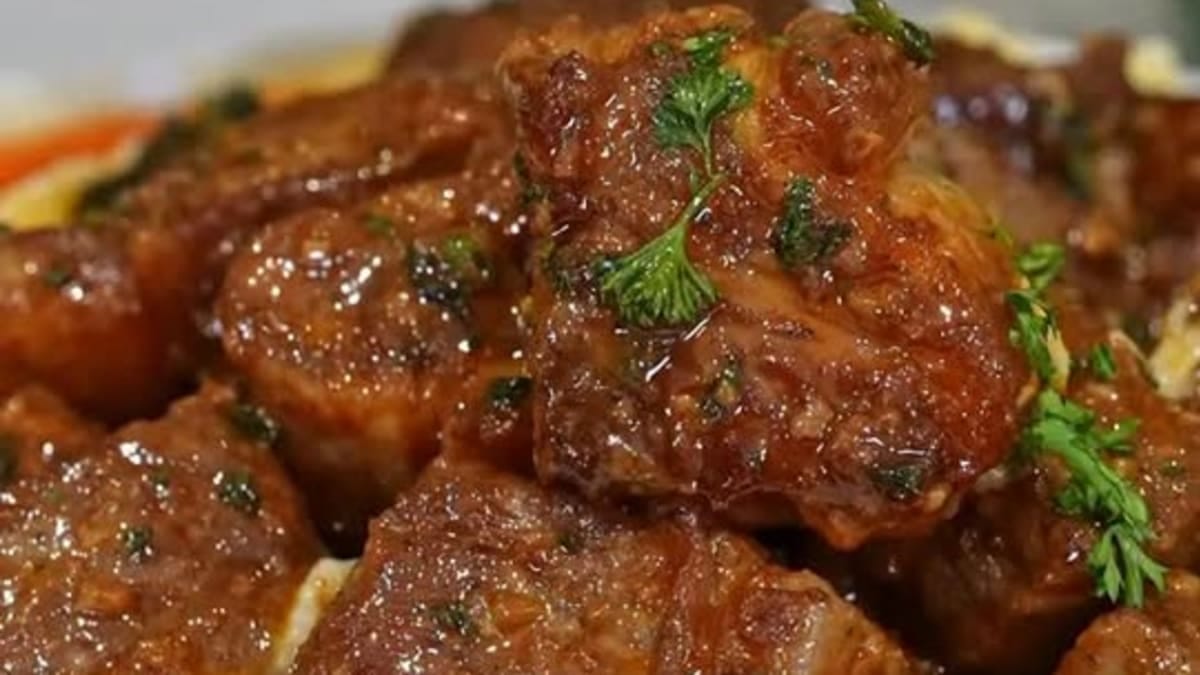 Garlic Butter Steak Bites – 25-Minute Recipe