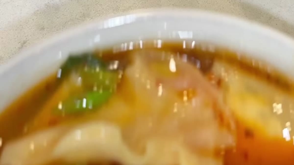 Deconstructed Wonton Soup – 25-Minute Recipe