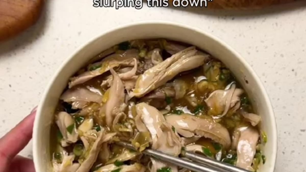 Steamed Chicken with Scallion Ginger Sauce – 25-Minute Recipe